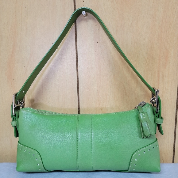 Coach Handbags - Coach Hamptons Demi Green Vintage Baguette
